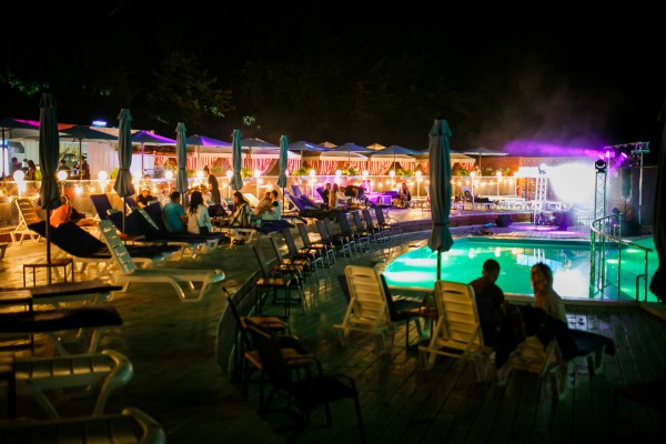 Sunset party…Rotonda beach club… - Фото 134