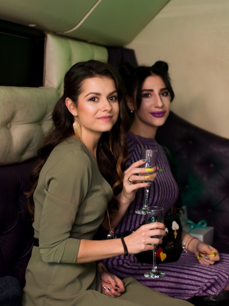Polina’s Birthday!                                                                                                             Party bus! - Фото 2