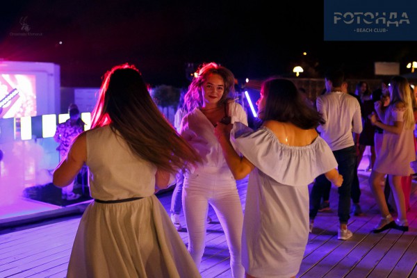 Rotonda Birthday Party! - Фото 66